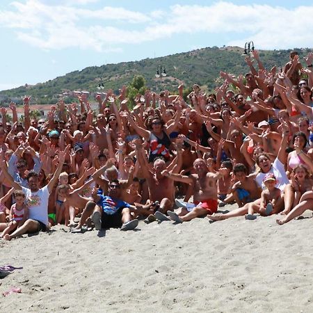Club Esse Costa Dello Jonio Hotel Mandatoriccio Marina Bagian luar foto