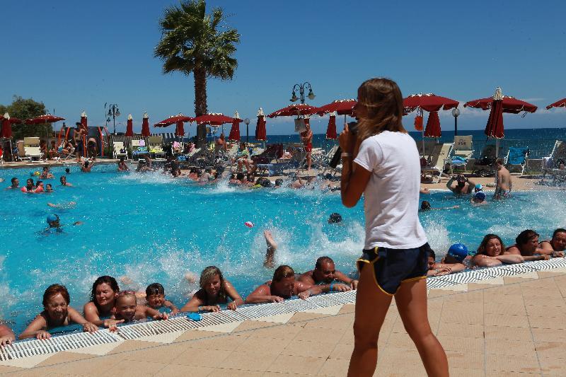 Club Esse Costa Dello Jonio Hotel Mandatoriccio Marina Bagian luar foto